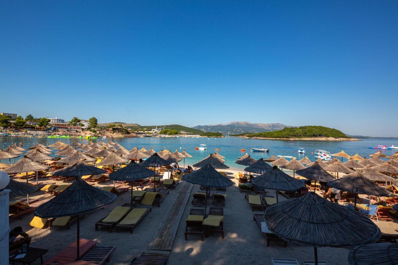 Hotel New Crystal Ksamil Exterior photo