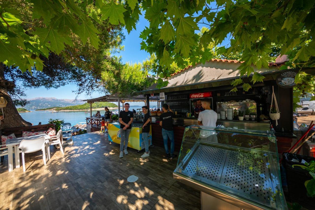 Hotel New Crystal Ksamil Exterior photo