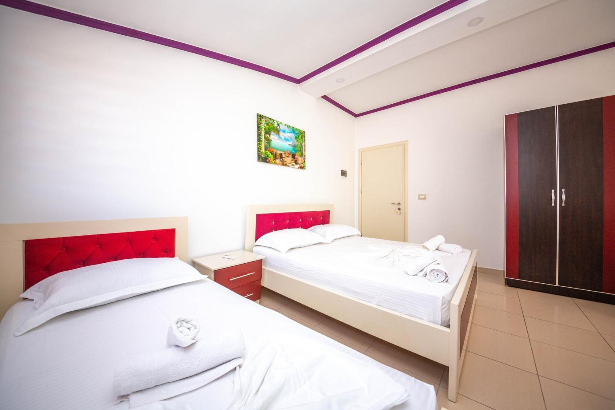 Hotel New Crystal Ksamil Exterior photo